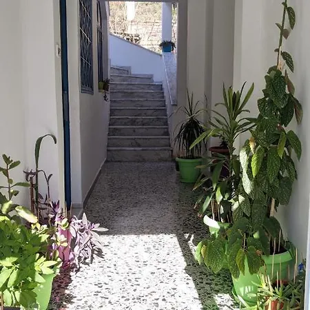 Small House For Holidays Leonidio Exterior photo