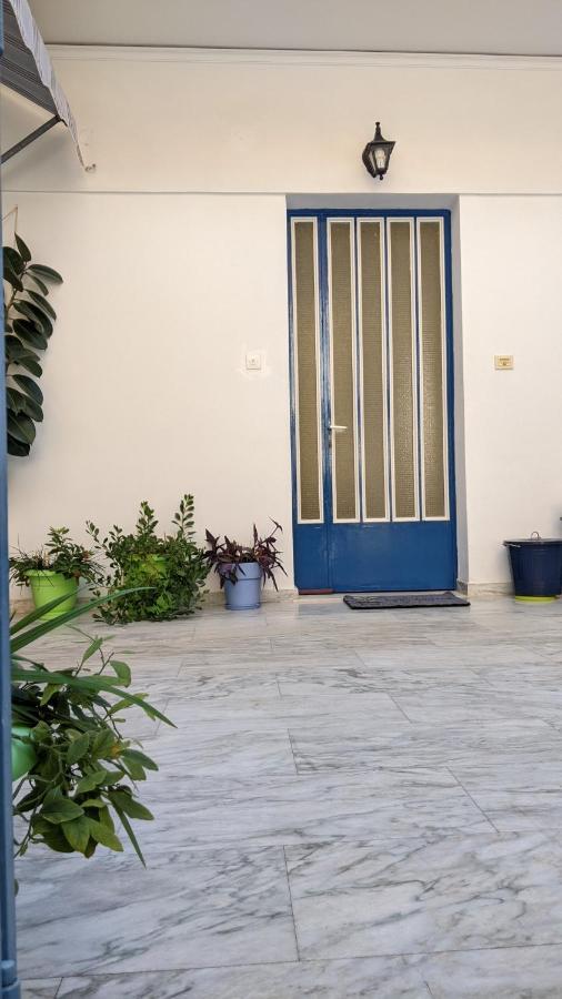 Apartment Small House For Holidays Leonídion